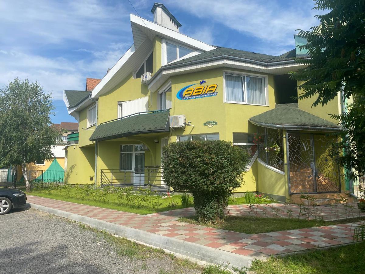 Appartamento Авіа Užhorod Esterno foto
