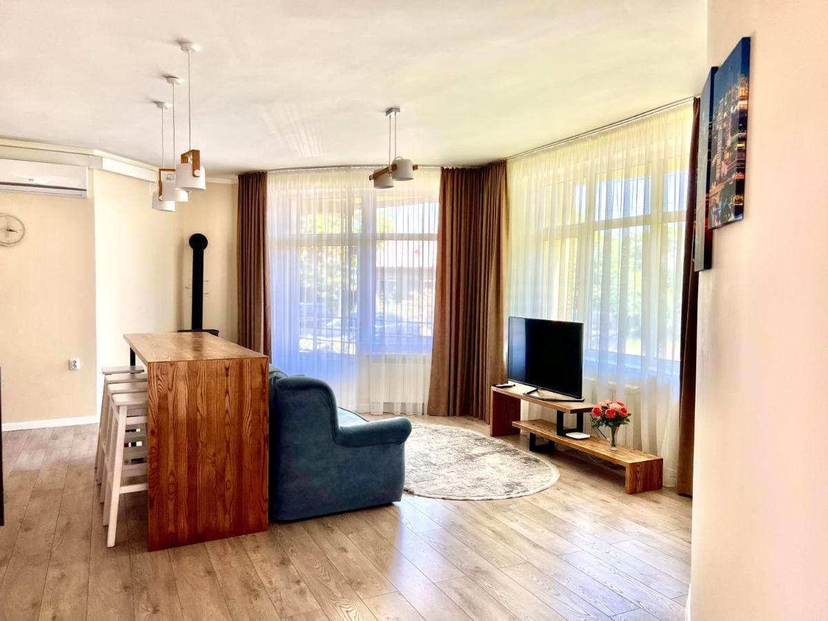 Appartamento Авіа Užhorod Esterno foto