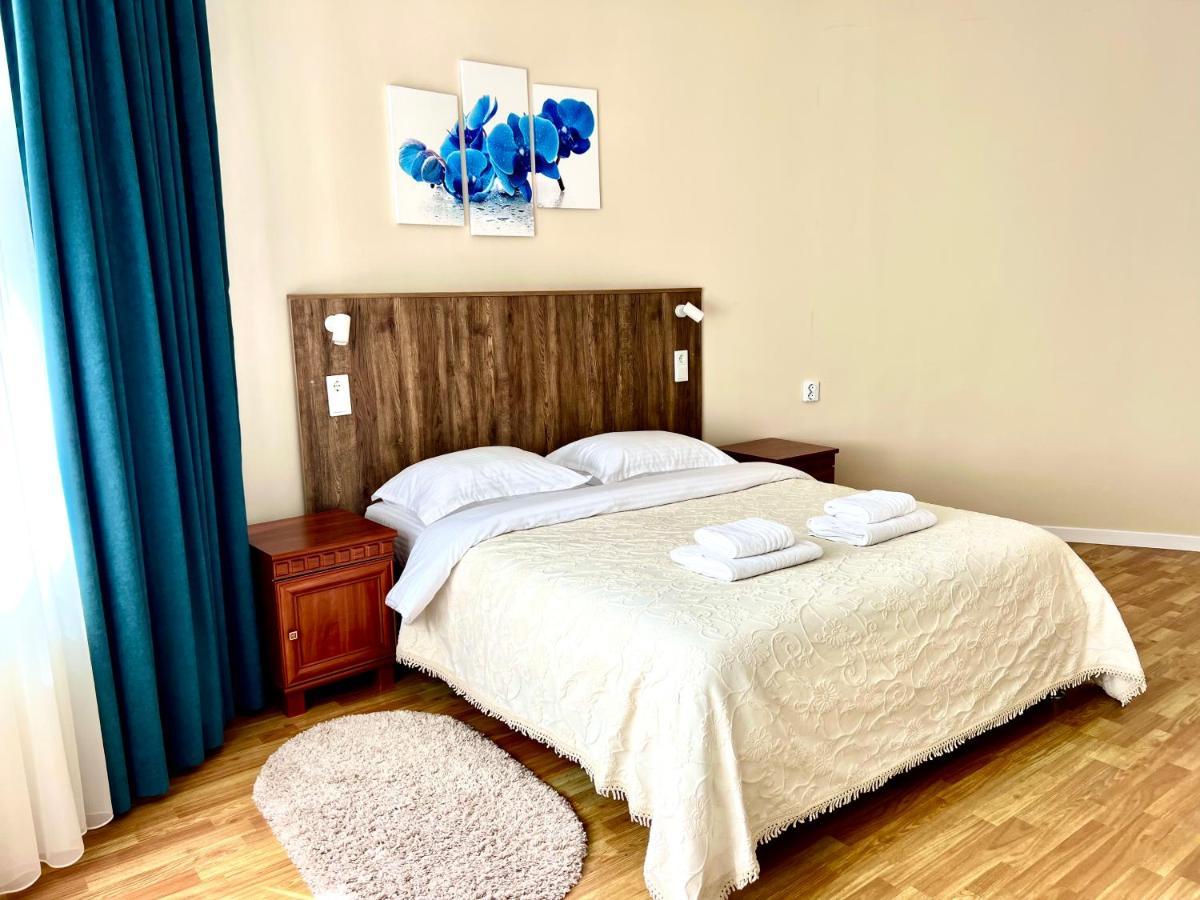 Appartamento Авіа Užhorod Esterno foto