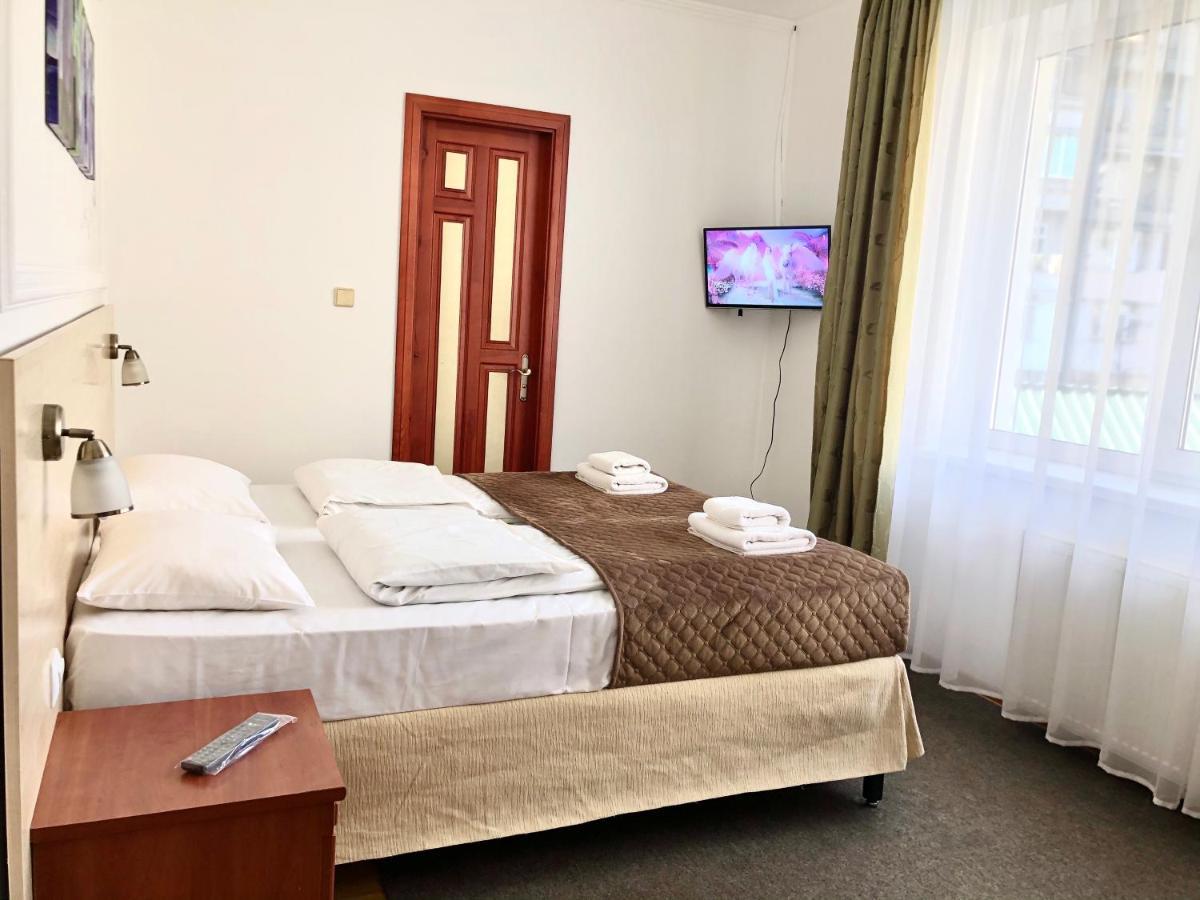 Appartamento Авіа Užhorod Esterno foto